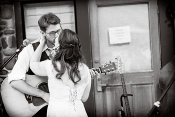 bride and groom kiss Lake tahoe wedding
