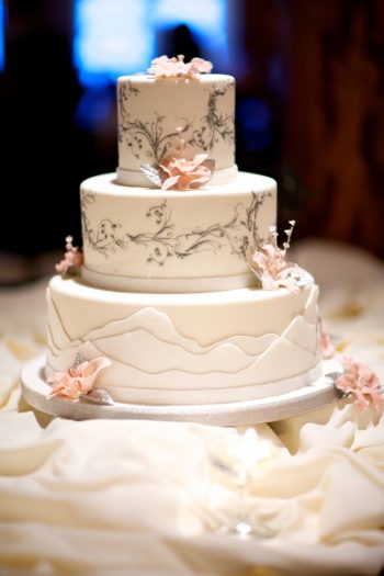 Mountain inspired wedding cake