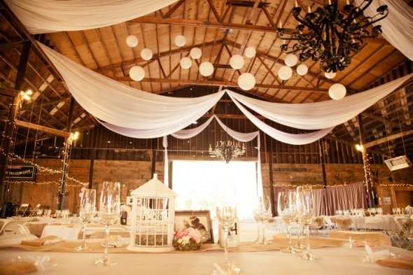 rustic elegant barn wedding