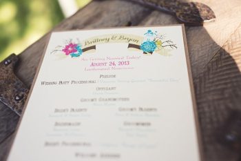 invitation rustic chic wedding via https://mountainsidebride.com