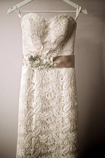Lovely lace wedding dress 