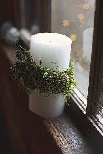 pine wrapped white candle