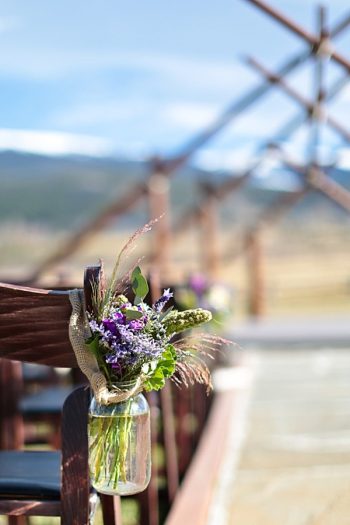 12b-Devils-Thumb-Ranch-wedding-Becky-Young Photography-ceremony-decor