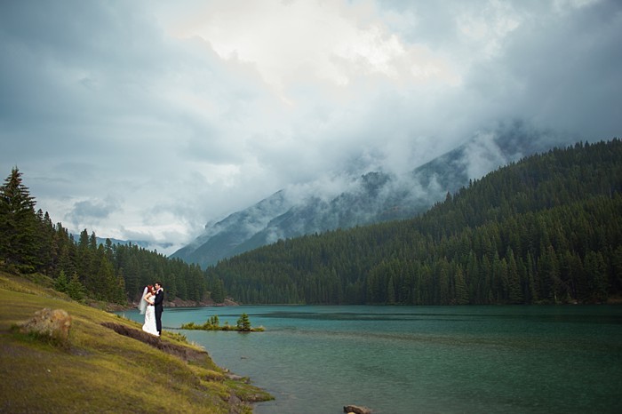 Charming Banff Mountain Wedding with Stunning Views