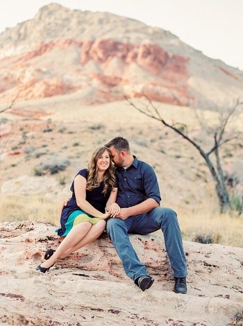 Red Rocks engagement | Photography by Jo Photo