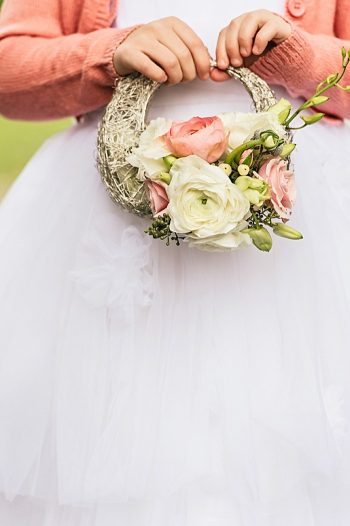 flower girl flowers | Old Edwards Inn Wedding | Crystal Stokes Photography