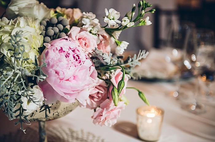 flowers | Old Edwards Inn Wedding | Crystal Stokes Photography