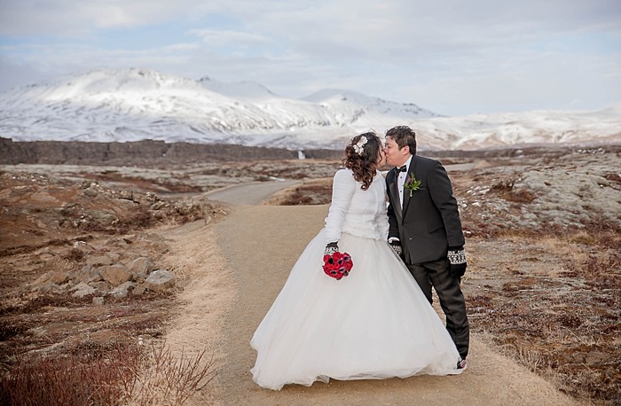 Icelandic elopement | Photography by Miss Ann