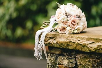 bouquet | Old Edwards Inn Wedding | Crystal Stokes Photography