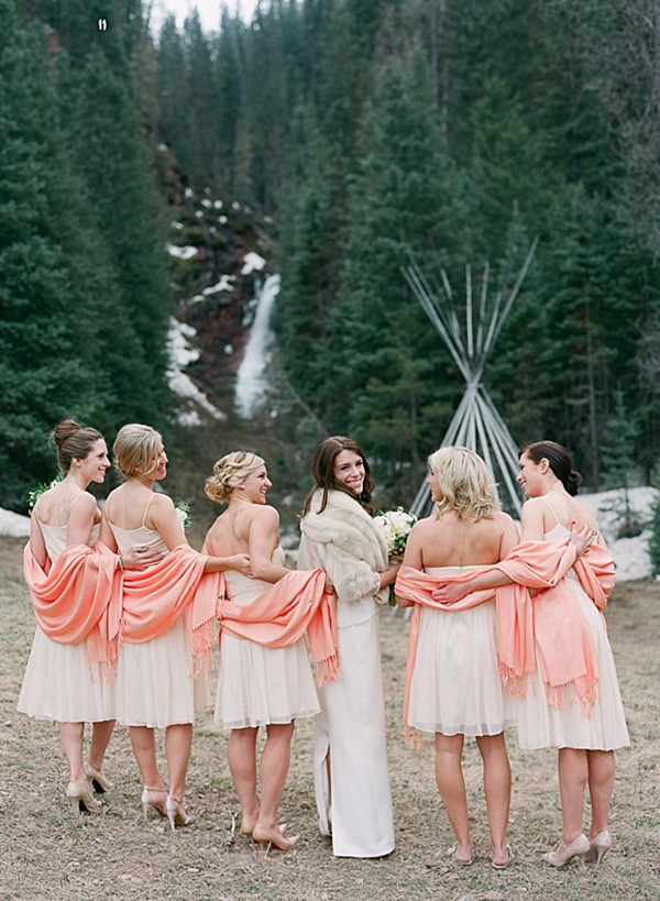 Peach bridesmaids wraps | Dunton Hot Springs Wedding |Laura Murray-0003