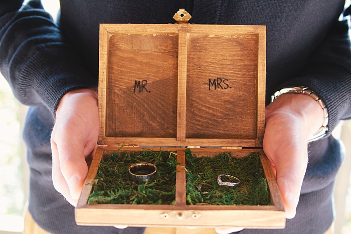 wedding rings in wooden box | Photography by Fox Owl Studio