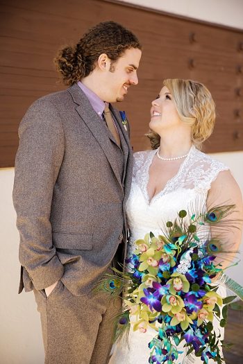 Stein Eriksen Lodge | Utah |Peacock themed wedding | Pepper Nix Photography