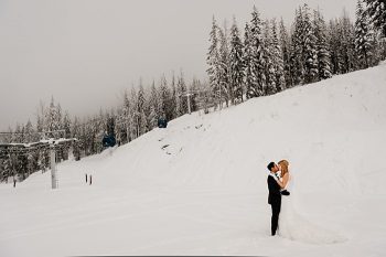 ski resort portraits | winter Revelstoke wedding | Christina Louise Photography