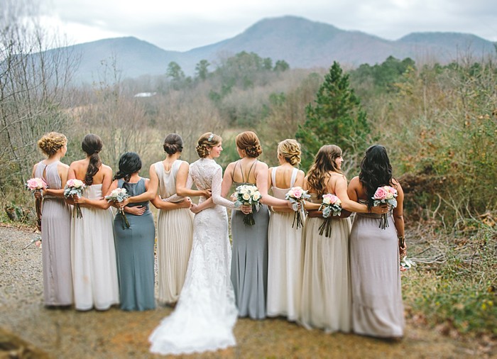 Pretty Woodland Wedding in Cherokee National Forest