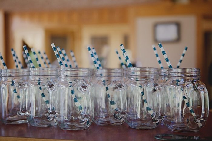 Mason jar drinking glasses with blue and white paper straws | Fall wedding in Silverthorne Colorado | Leah McEachern Photography