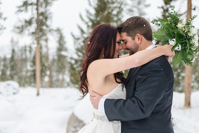 Winter Colorado wedding | Laura Smith