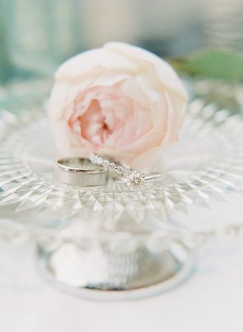 rose wedding ideas | Estes Park Blush Pink Wedding | Photography by Connie Whitlock