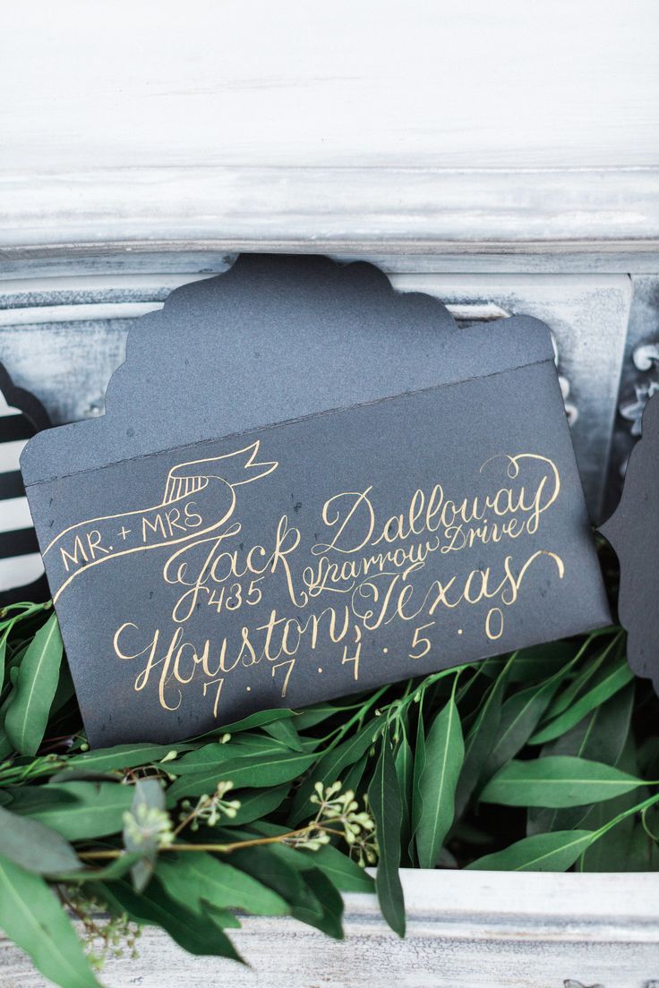 Top 15 Wedding Invitation Tips and Ideas