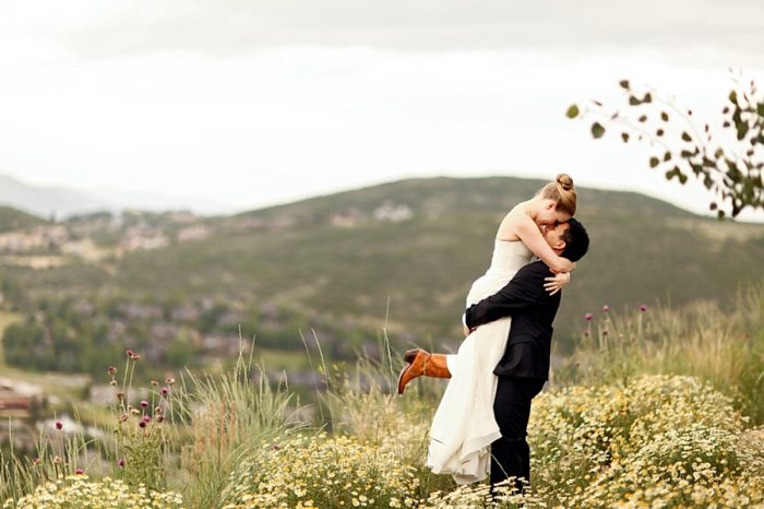 mountain bride and groom | Park City Utah Wedding | Pepper Nix Photography