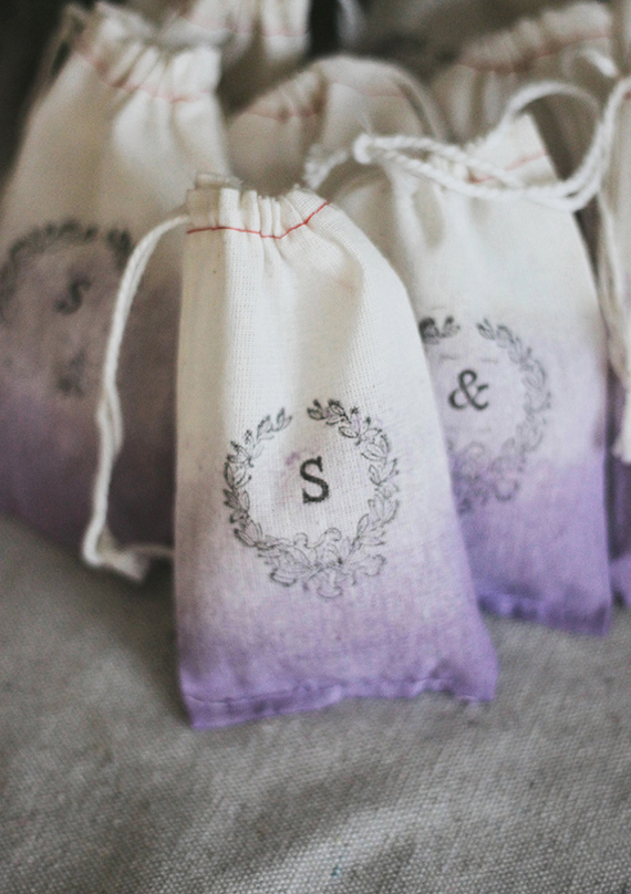 18-100-layer-cake-Lavender-Ombre-Favor-Bags-7