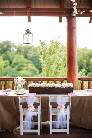 Pink and White Wedding | Swimming in the Clouds Tennessee | Jen and Chris Creed Photography
