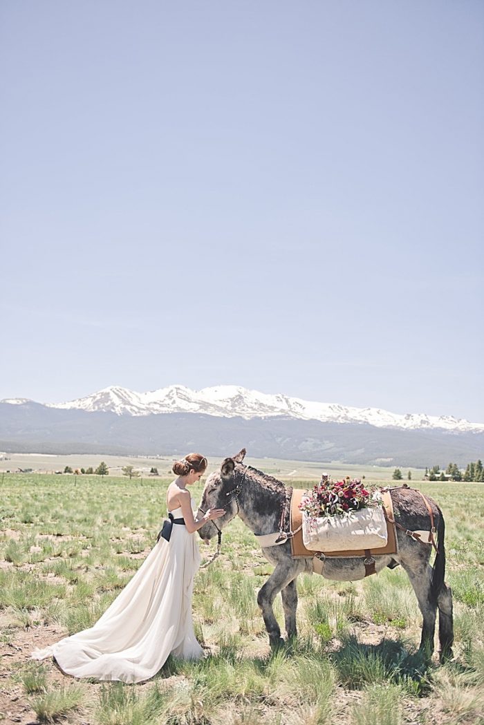 Colorado Wedding Inspiration | Karats and Onyx | Bit of Ivory Photography