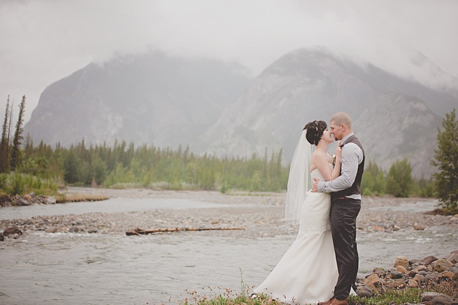 Alberta Mountain Wedding | Alderman Photography
