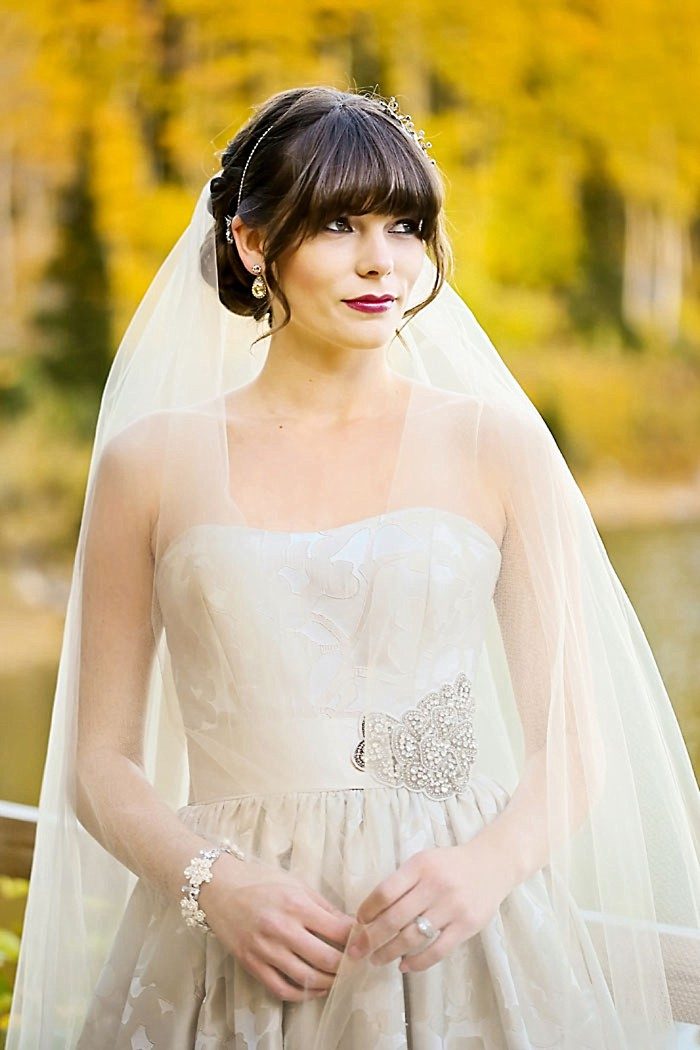 Mountain Bride Fall Wedding Inspiration | Aspen Gold Utah Wedding Inspiration | Pepper Nix Photography | Via MountainsideBride.com