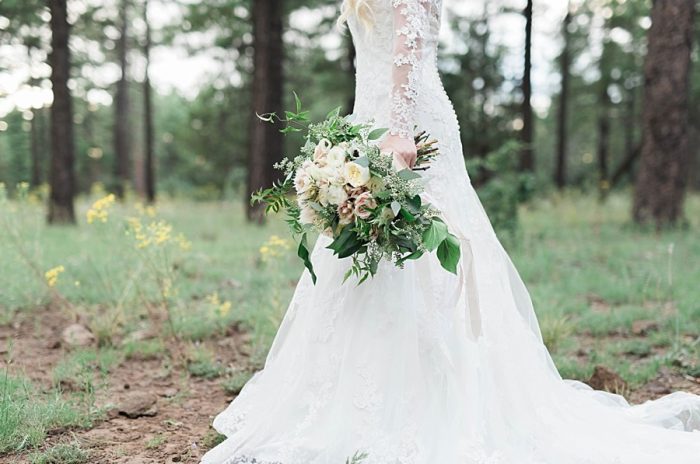 Boho Flagstaff Wedding Inspiration | Saje Photography | Via MountainsideBride.com