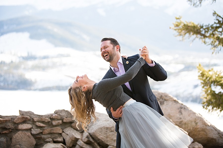 Dreamy Colorado Engagement Session| Photography by Sarah Roshan