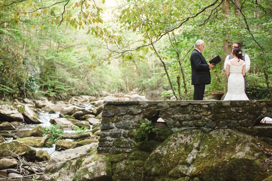 Woodsy Smoky Mountain Elopement