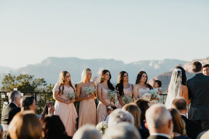 Sedona Mountain Wedding Jay Jess Photography | Via MountainsideBride.com