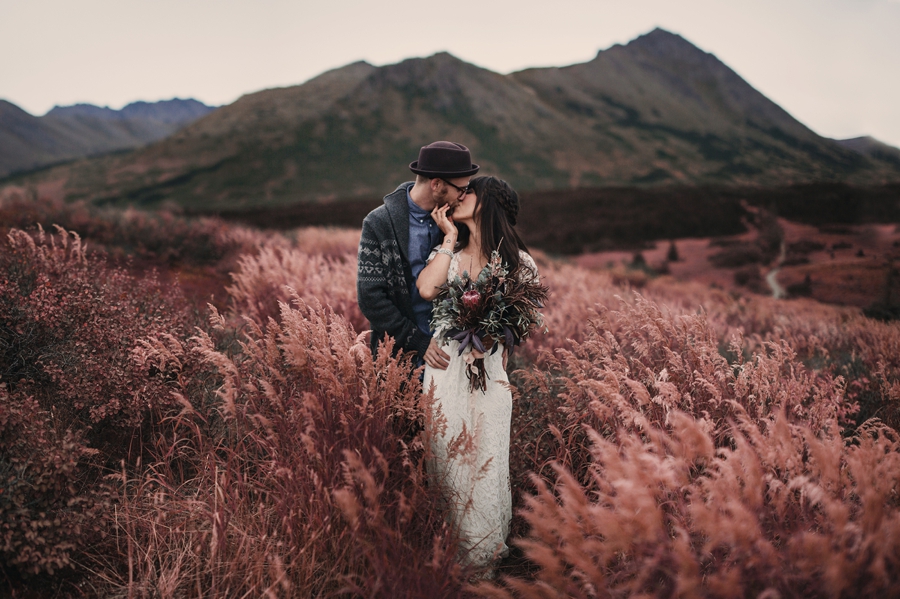Dreamy Boho Picnic Wedding Inspiration in Alaska