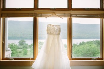 Wedding Gown | Bald Eagle State Park Wedding | Caitlin Thomas Photography | Via MountainsideBride.com