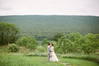 Bridal Portraits | Bald Eagle State Park Wedding | Caitlin Thomas Photography | Via MountainsideBride.com
