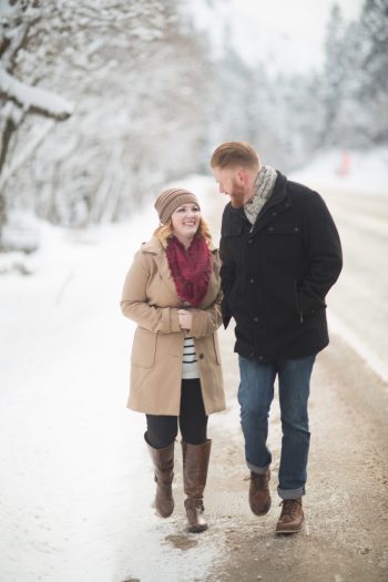 2 Snowy Engagement Session In Utah Faces Photography | Via MountainsideBride.com
