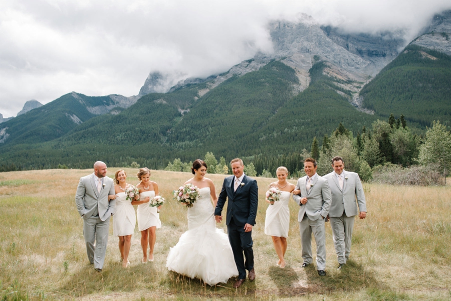 Glittering Gold Mountain Wedding in Canmore