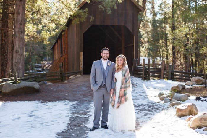 Winter Yosemite National Park Wedding Bergreen Photography | Via Mountainsidebride.com