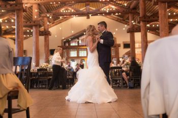 32 First Dance | Keystone Colorado Wedding Mathew Irving Photography | Via MountainsideBride.com