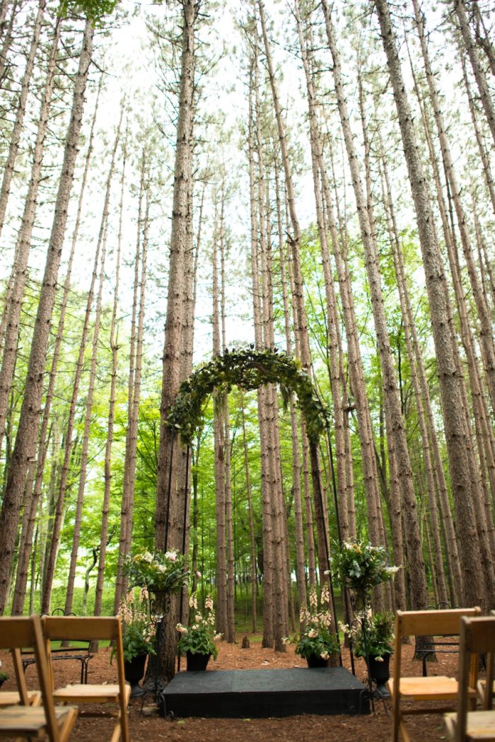 18 Catskill Wedding DIY Woodland Speakeasy | Kerri Lynne Photography | Via MountainsideBride