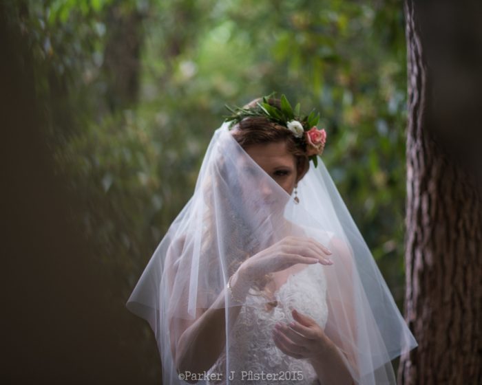 Woodland Bride NC Wedding | Parker J Pfister |via Mountainside Bride