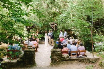 14 Spence Cabin Intimate Wedding | JoPhoto | Via MountainsideBride.com
