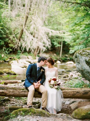 21 Spence Cabin Intimate Wedding | JoPhoto | Via MountainsideBride.com