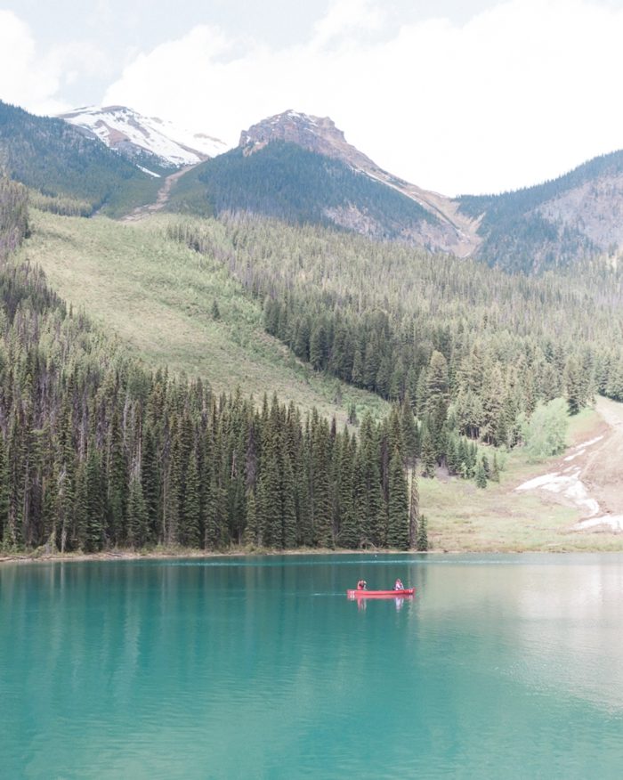 28 Emerald Lake Canadiian Rocky Mountain Styled Shoot