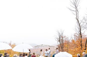9 Vermont Fall Wedding | Lex Nelson Photography | Via MountainsideBride.com