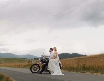 31 Autumn Harvest Wedding Inspiration | Carolyn Marie Photography | Via MountainsideBride.com