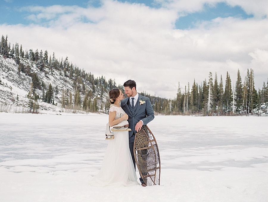 Waiting For Spring: Mammoth Lakes Winter Wedding Inspiration