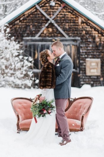 25 White Mountain New Hampshire Winter Wedding Inspiration Jesse Wyman Via MountainsideBride.com