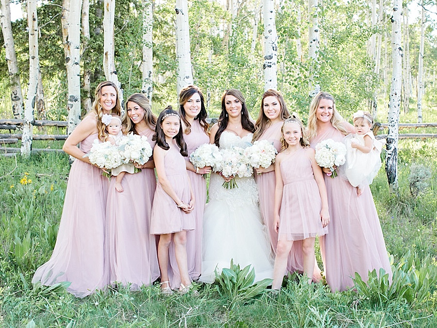 Dreamy Silverthorne Colorado Wedding with Pretty Blush Details