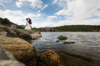 15 Colorado Lake House Wedding Inspiration Bergreen Photography Via MountainsideBride.com